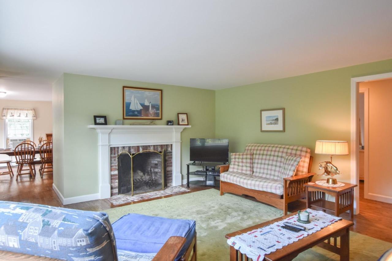 549 Deeded Access To Mill Pond And Association Tennis Court One And A Half Miles To Nauset Beach Orleans Exterior photo